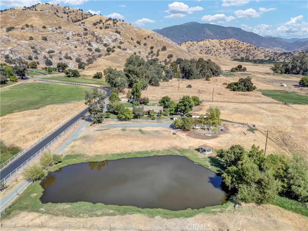 18002 Road 320, Springville, CA 93265