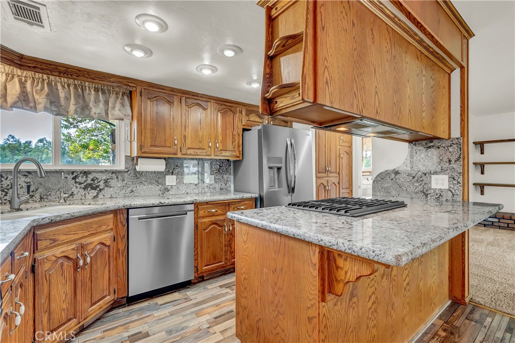 18002 Road 320, Springville, CA 93265