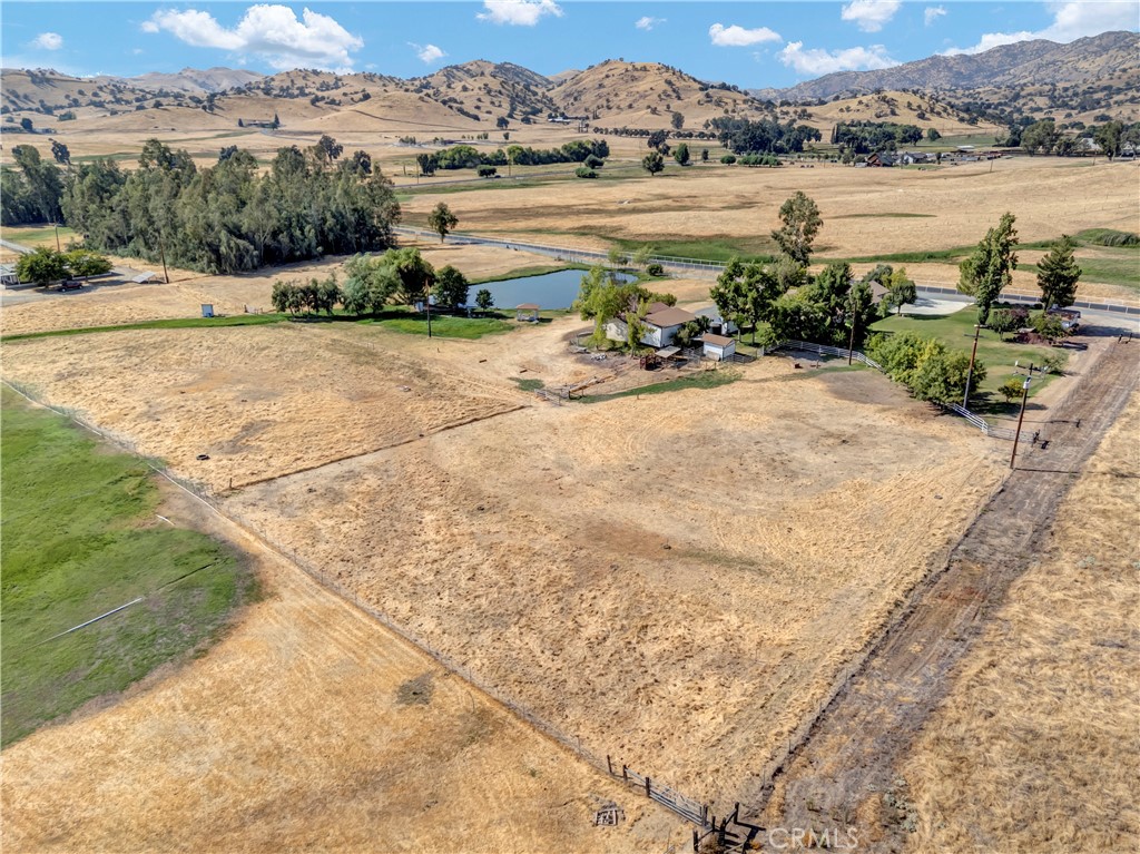 18002 Road 320, Springville, CA 93265