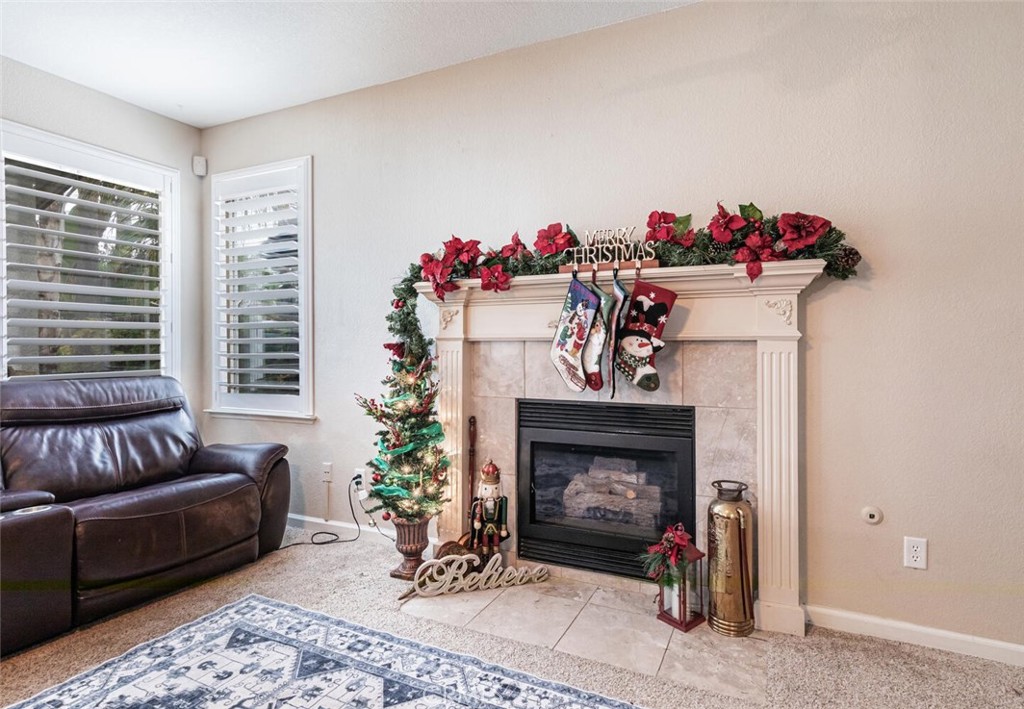 2170 W Beechwood Ave, Fresno, CA 93711