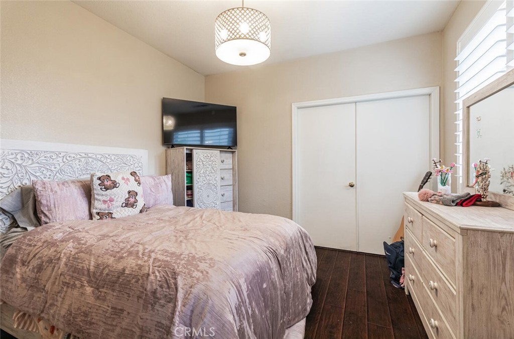 2170 W Beechwood Ave, Fresno, CA 93711