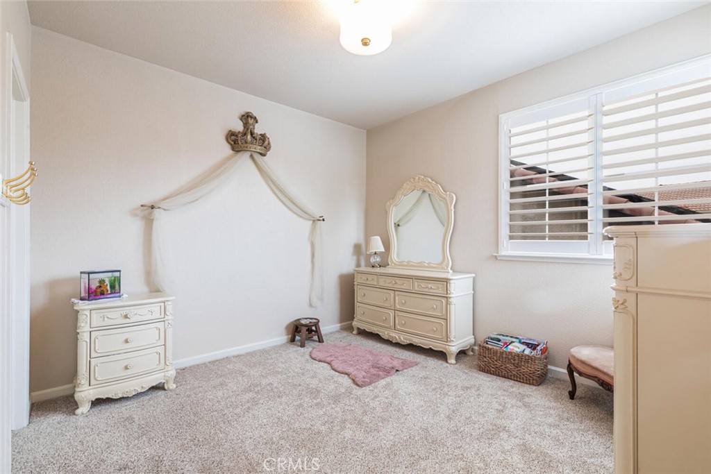 2170 W Beechwood Ave, Fresno, CA 93711