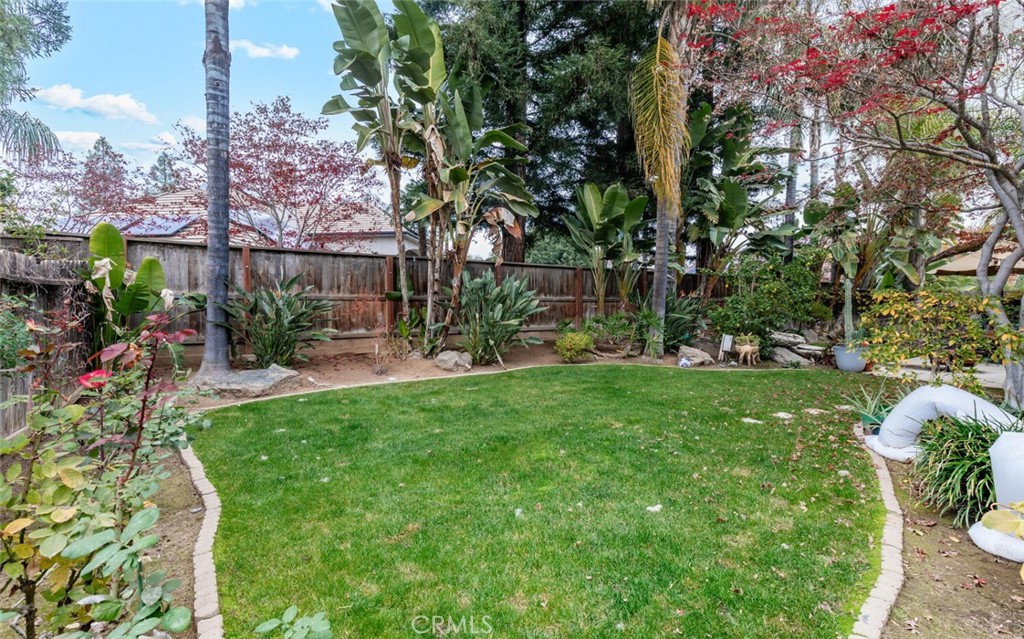 2170 W Beechwood Ave, Fresno, CA 93711