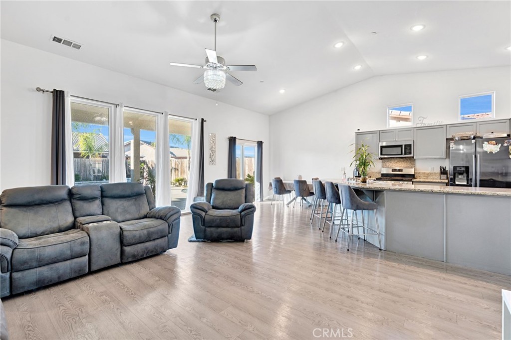 1228 Monterey, Madera, CA 93637