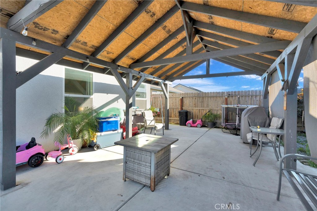 1228 Monterey, Madera, CA 93637