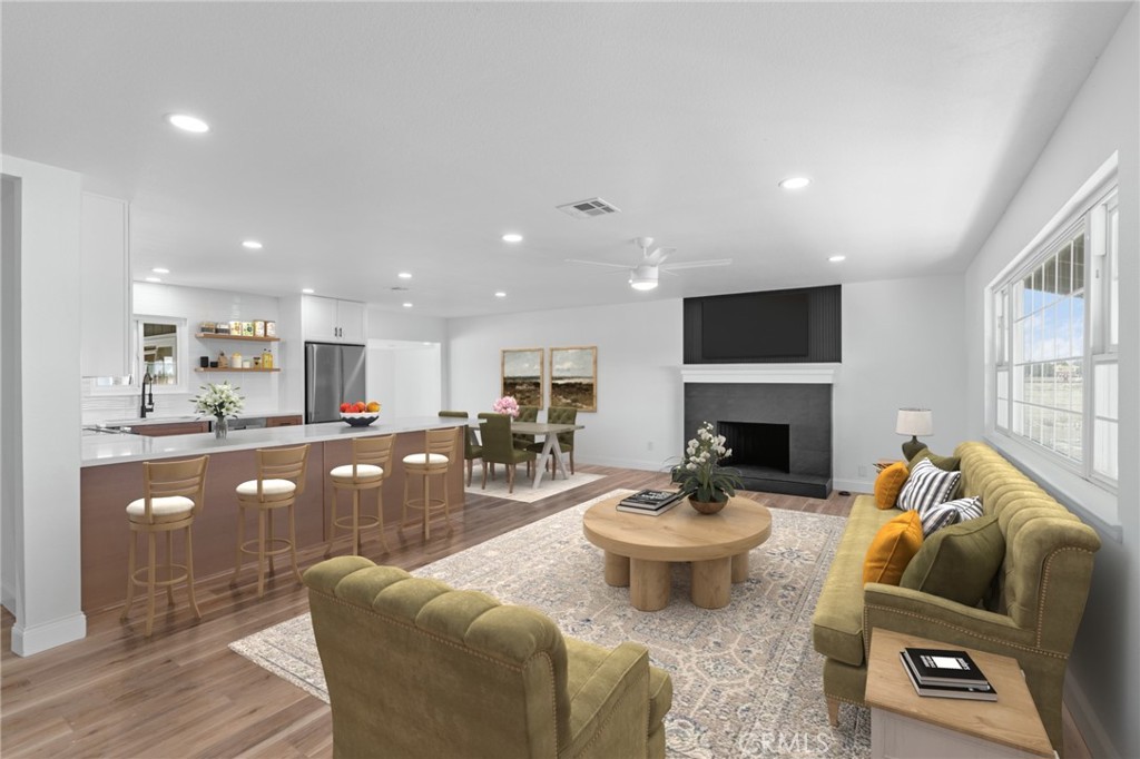 420 E Bellevue Rd, Merced, CA 95348