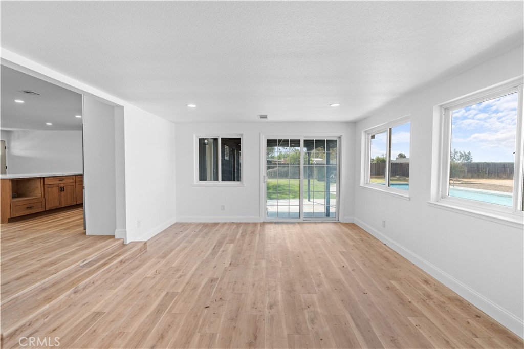 420 E Bellevue Rd, Merced, CA 95348