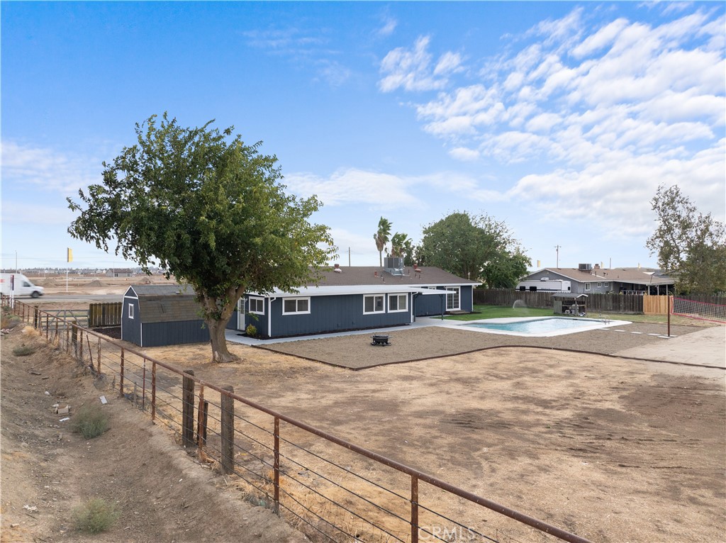 420 E Bellevue Rd, Merced, CA 95348