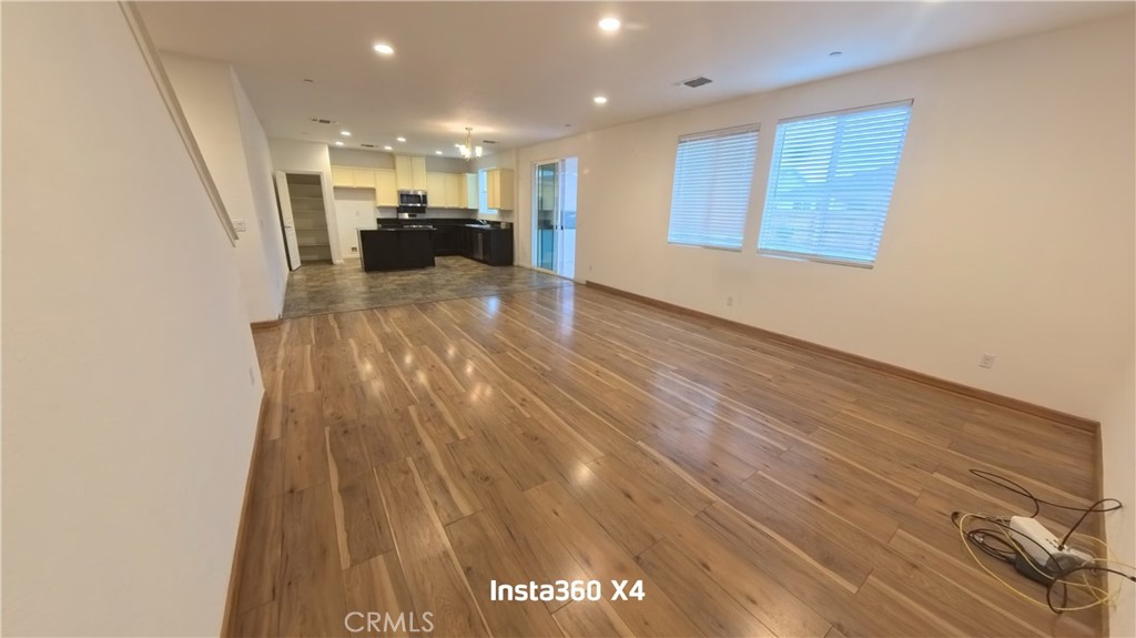 3935 E Myrtle Ave, Visalia, CA 93292