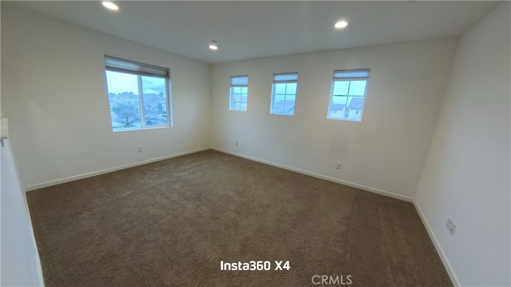 3935 E Myrtle Ave, Visalia, CA 93292