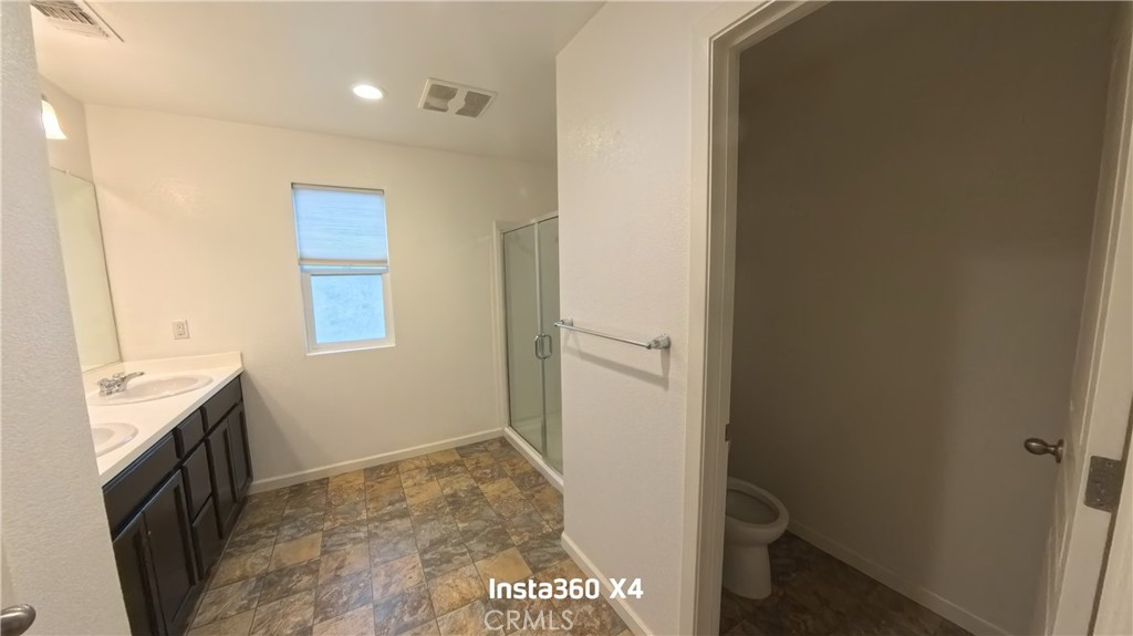 3935 E Myrtle Ave, Visalia, CA 93292