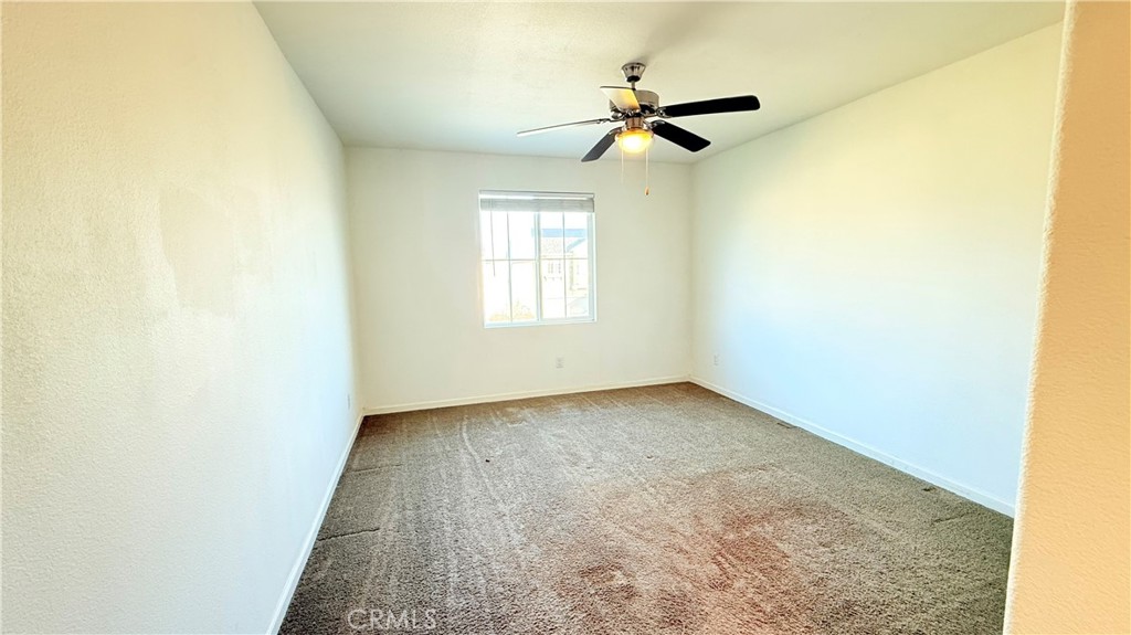 3935 E Myrtle Ave, Visalia, CA 93292