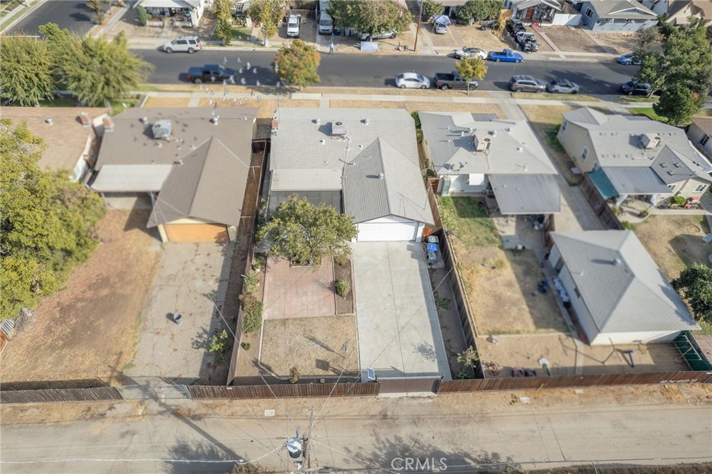 981 N Thorne Ave, Fresno, CA 93728