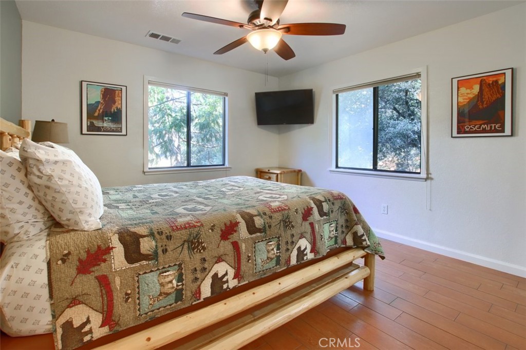 42583 Shady Ln, Oakhurst, CA 93644