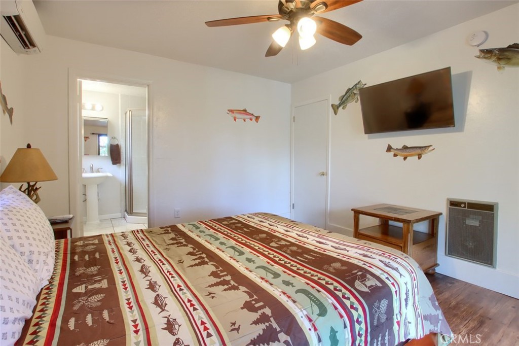 42583 Shady Ln, Oakhurst, CA 93644