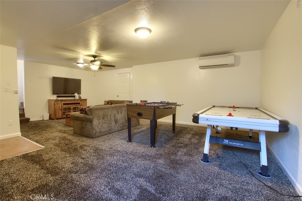 42583 Shady Ln, Oakhurst, CA 93644