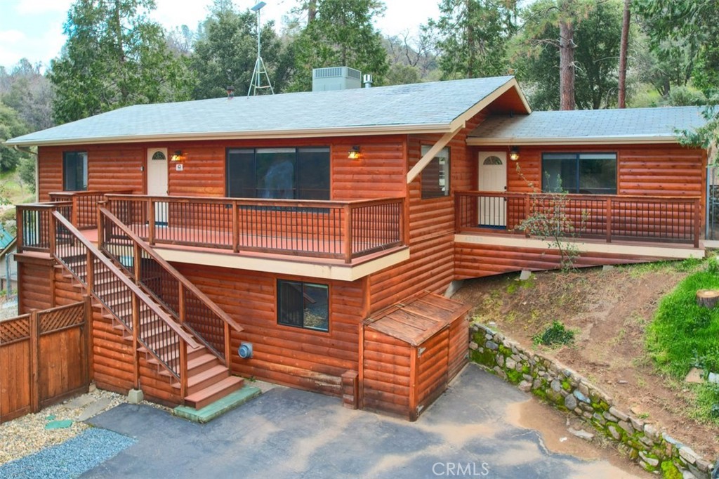 42583 Shady Ln, Oakhurst, CA 93644