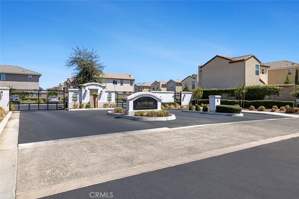 3780 Highclere, Clovis, CA 93619