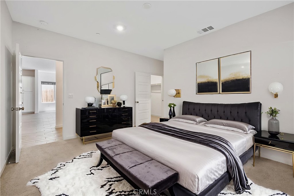 1754 N Aster Lake Rd, Hanford, CA 93230