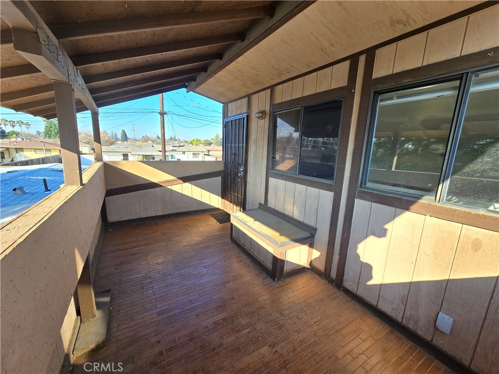 6569 N College Ave, Fresno, CA 93704