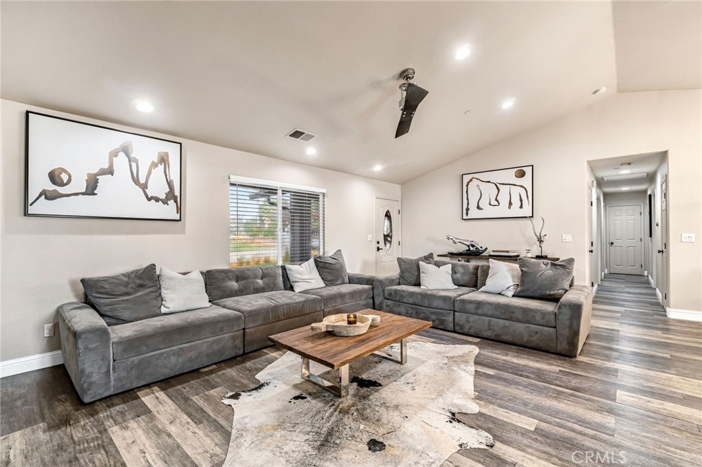 25802 El Monte, Madera, CA 93638