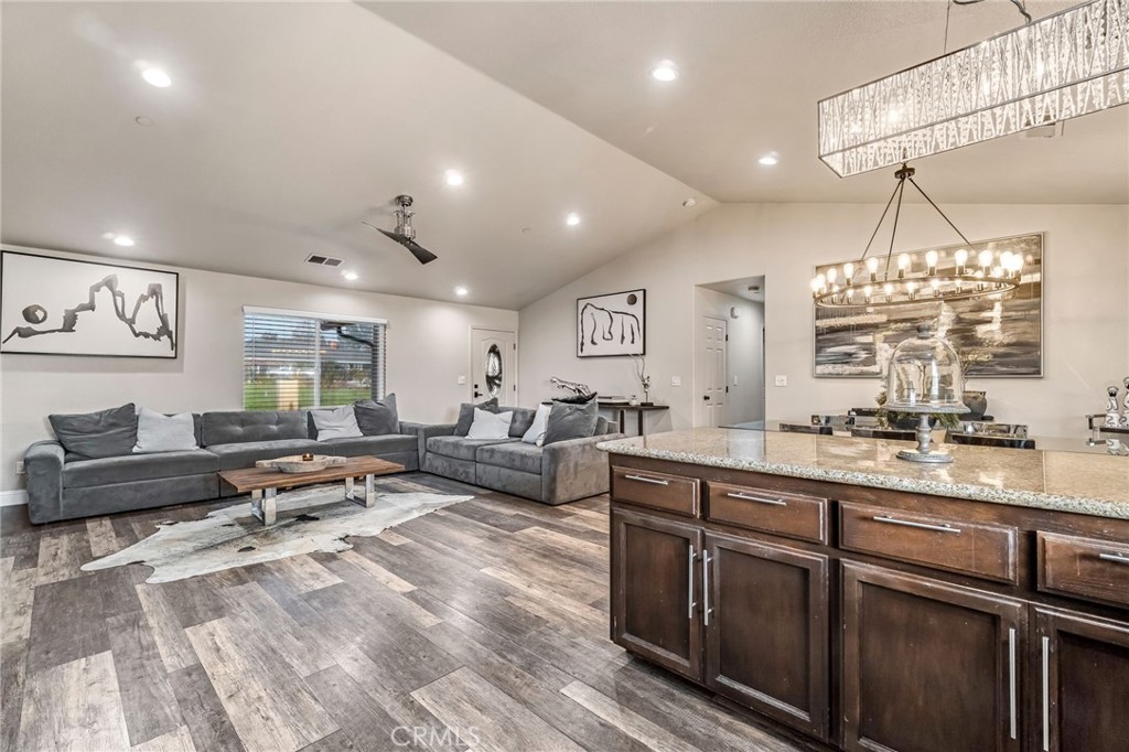 25802 El Monte, Madera, CA 93638