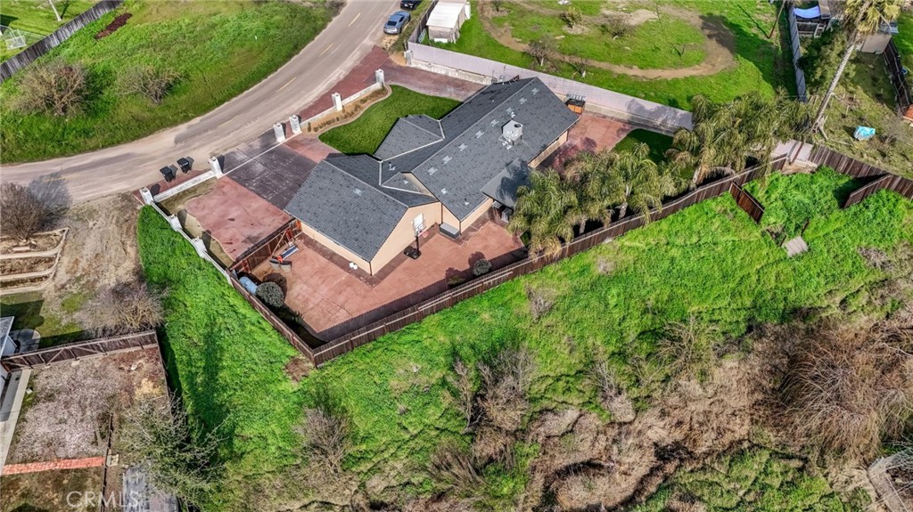 25802 El Monte, Madera, CA 93638