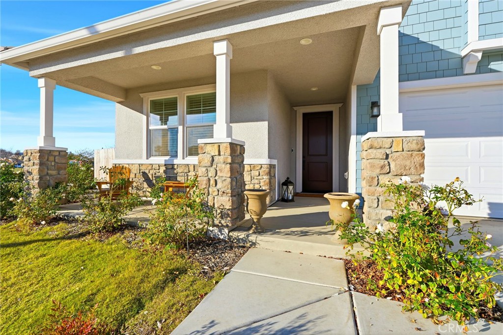 2566 Muscat, Hanford, CA 93230