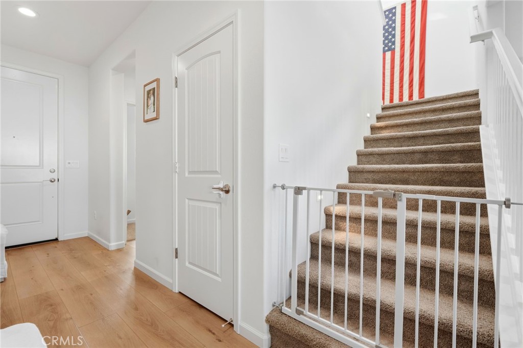 2566 Muscat, Hanford, CA 93230