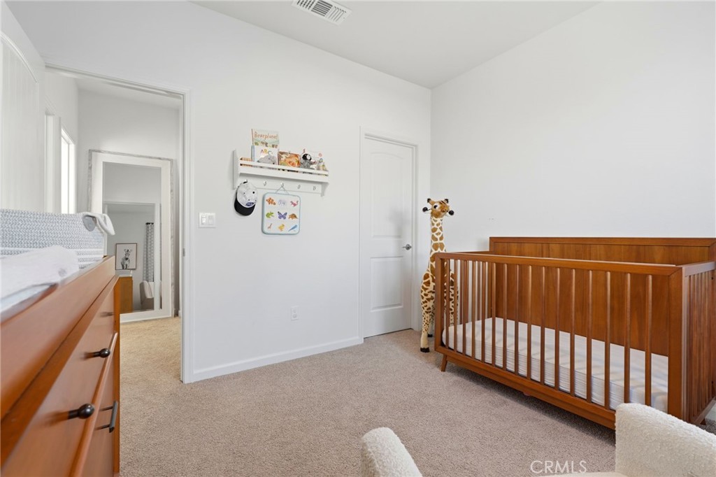 2566 Muscat, Hanford, CA 93230