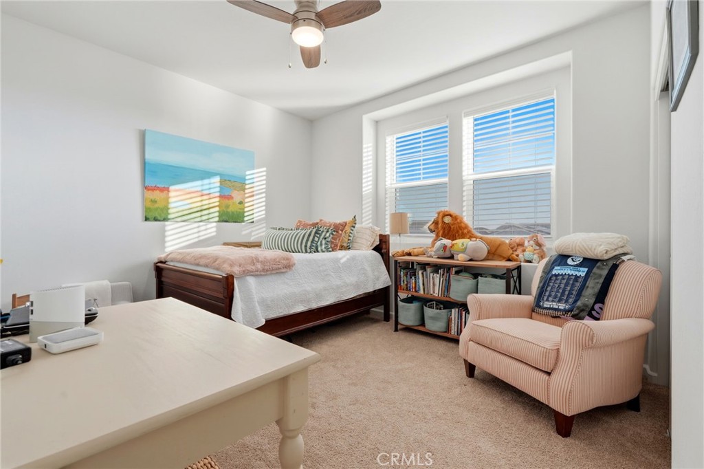 2566 Muscat, Hanford, CA 93230