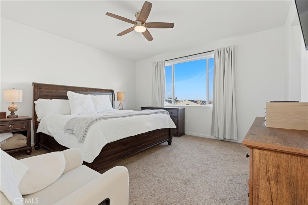 2566 Muscat, Hanford, CA 93230