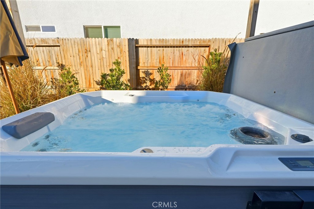 2566 Muscat, Hanford, CA 93230