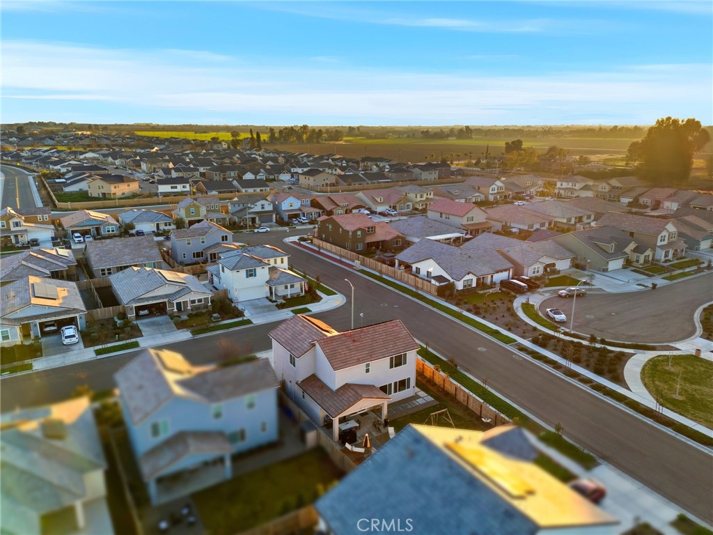 2566 Muscat, Hanford, CA 93230