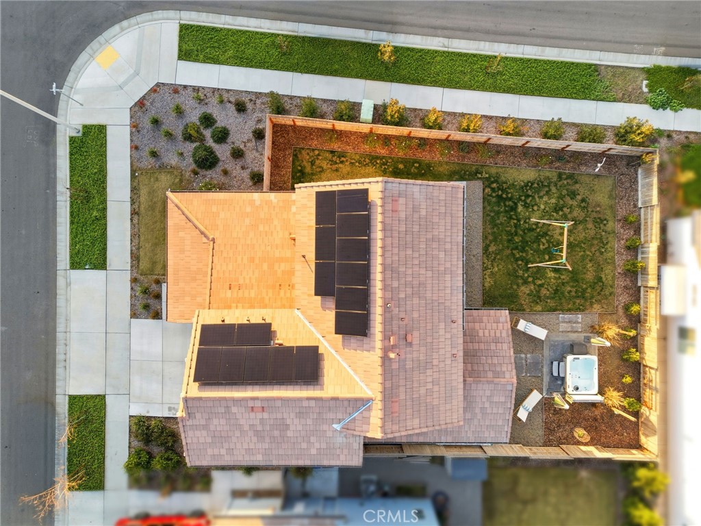 2566 Muscat, Hanford, CA 93230