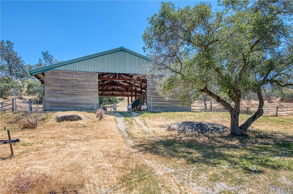 41576 Road 406, Coarsegold, CA 93614