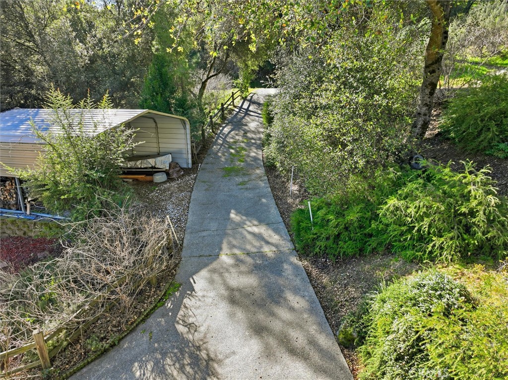 39309 Forest Park Ln, Oakhurst, CA 93644