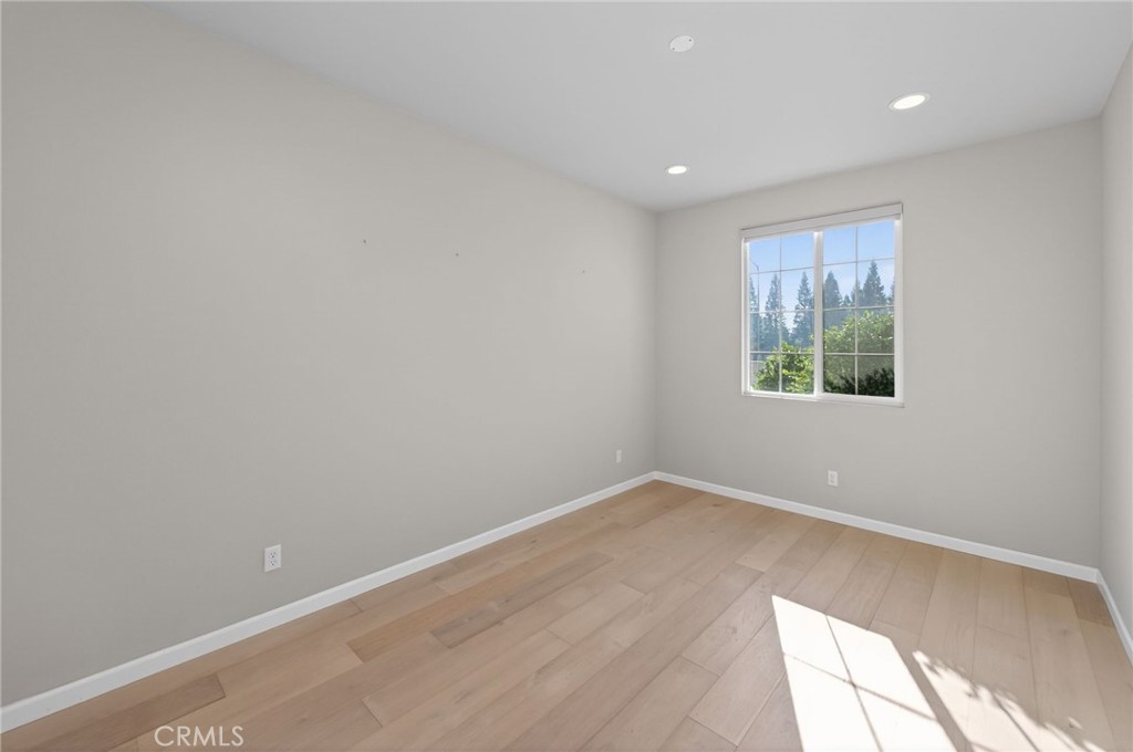 2431 Creekview, Merced, CA 95340