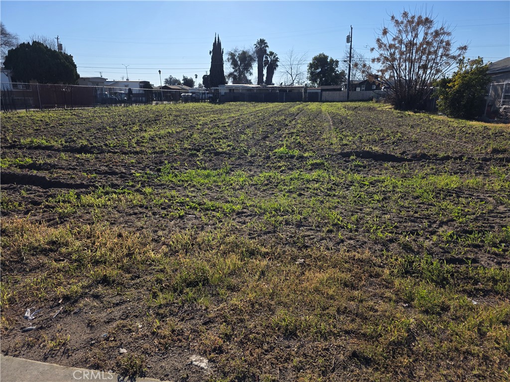 2331 W Front St, Selma, CA 93662