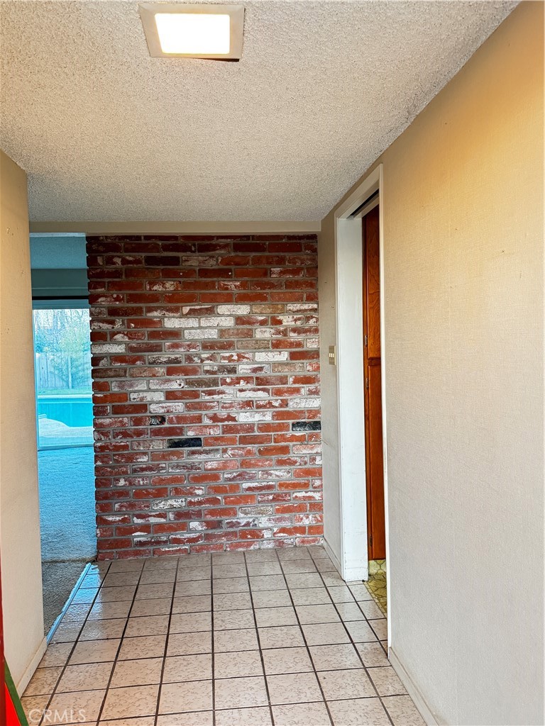 3146 W Harvard, Visalia, CA 93277