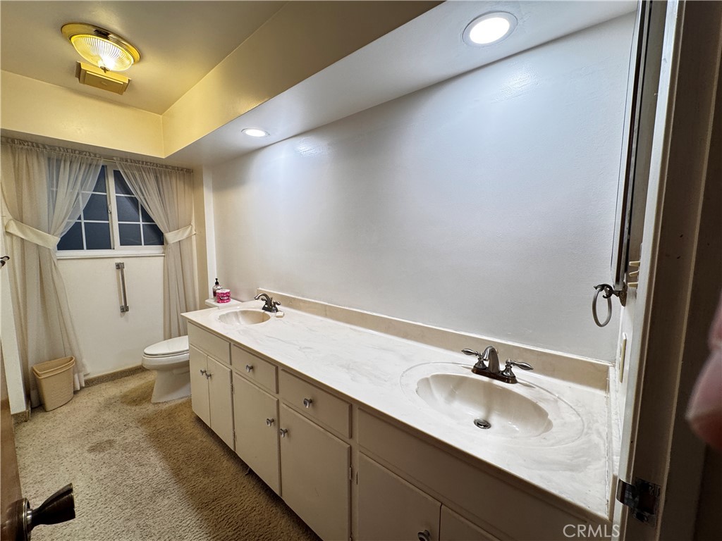 3146 W Harvard, Visalia, CA 93277