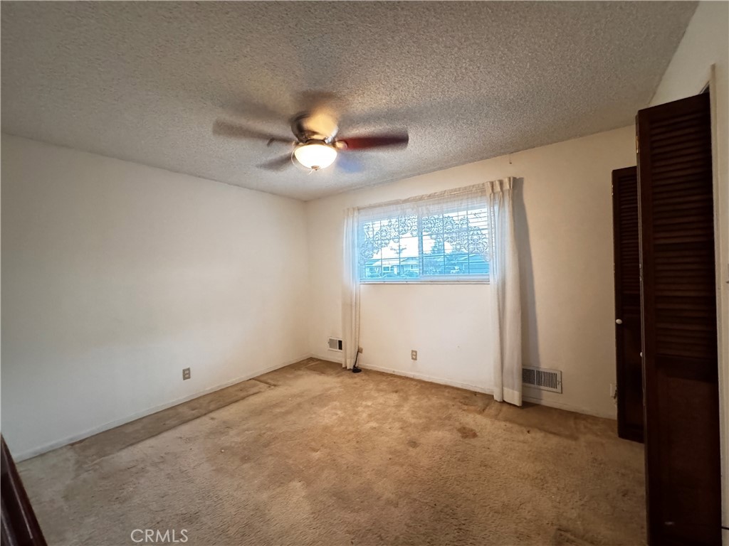 3146 W Harvard, Visalia, CA 93277