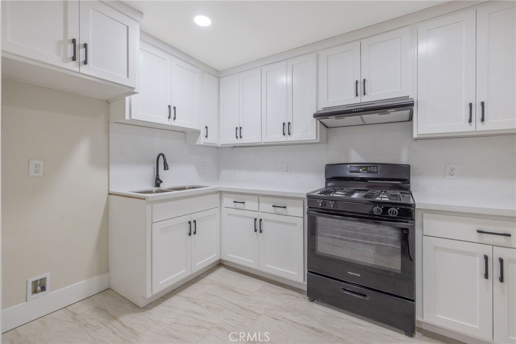 600 E Tulare, Avenal, CA 93204