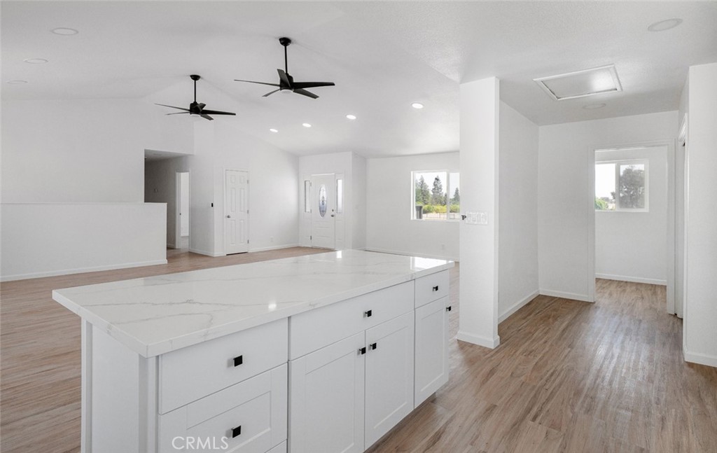 15758 Mark, Madera, CA 93636