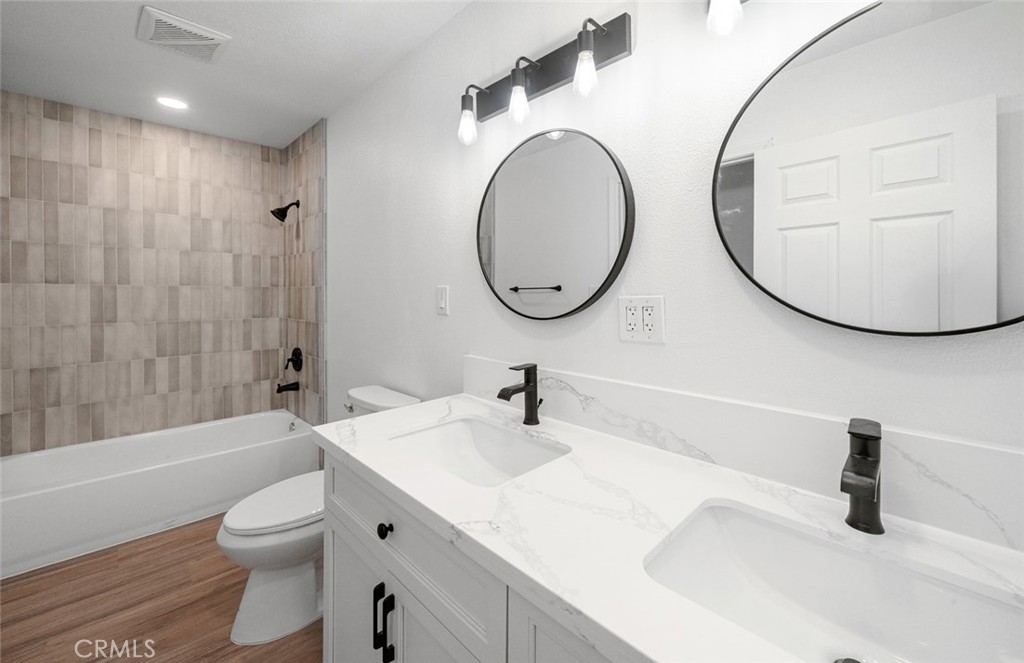 15758 Mark, Madera, CA 93636