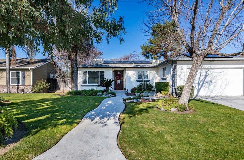 1707 Gettysburg, Clovis, CA 93611