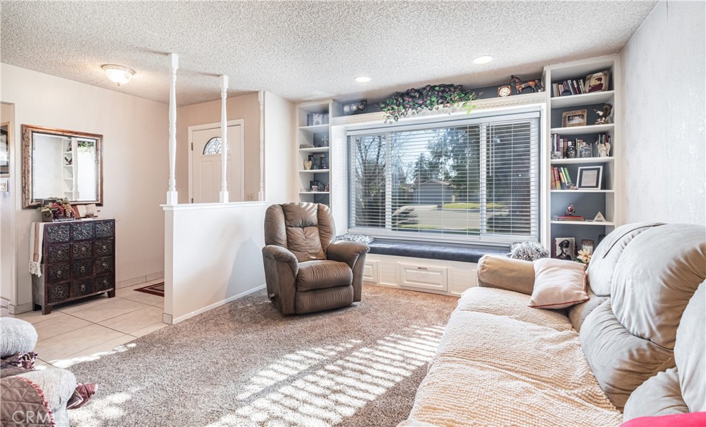 1707 Gettysburg, Clovis, CA 93611