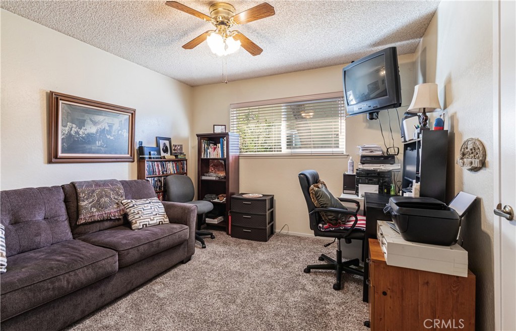 1707 Gettysburg, Clovis, CA 93611