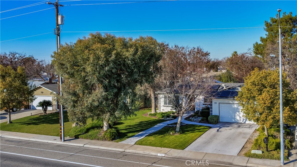 1707 Gettysburg, Clovis, CA 93611