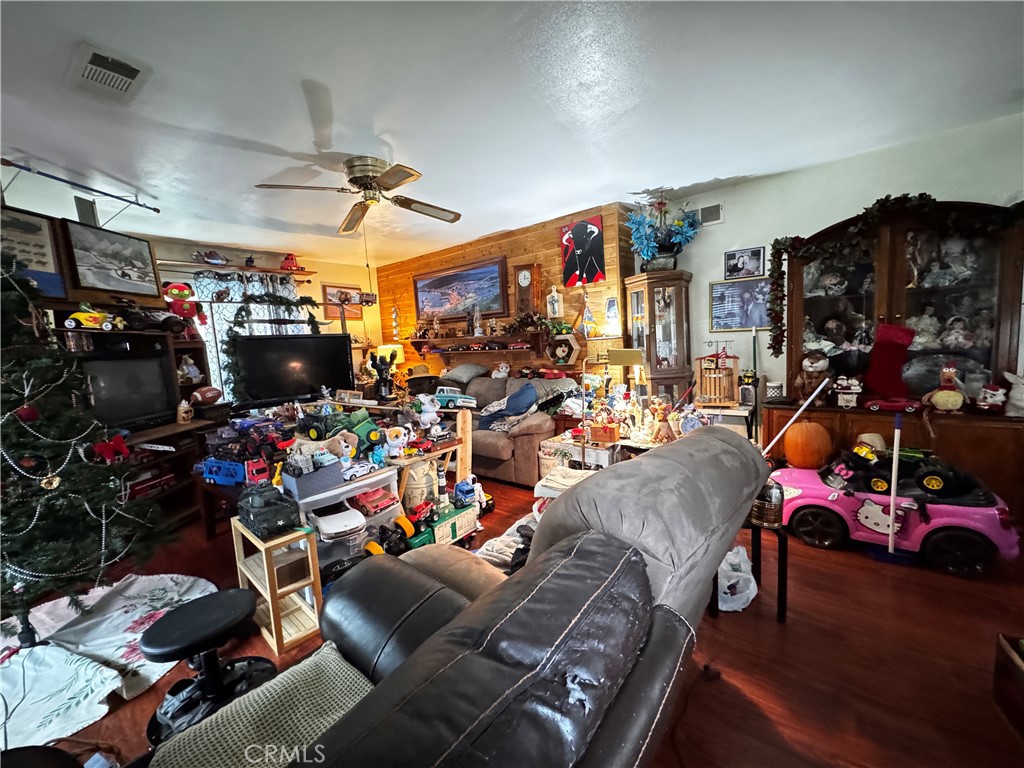 4500 Avenue 308, Visalia, CA 93291